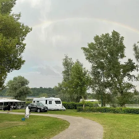 Donaucamping Emmersdorf Campsite *