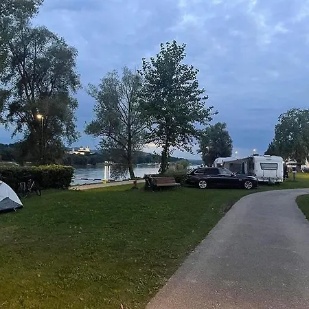 Campsite Donaucamping Emmersdorf *